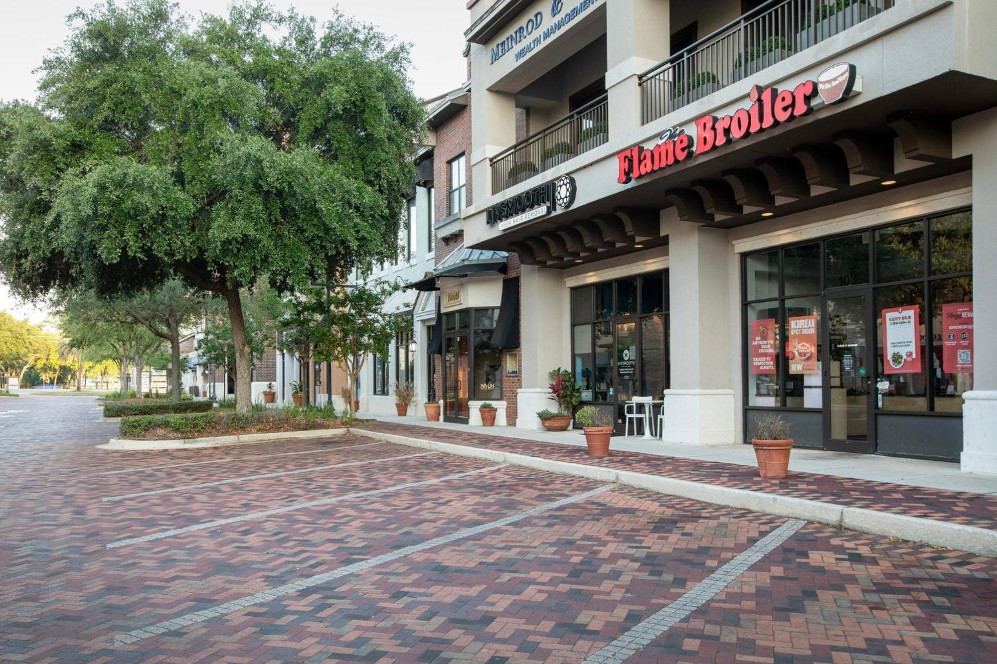 Hotel Indigo Jacksonville-Deerwood Park By Ihg מראה חיצוני תמונה